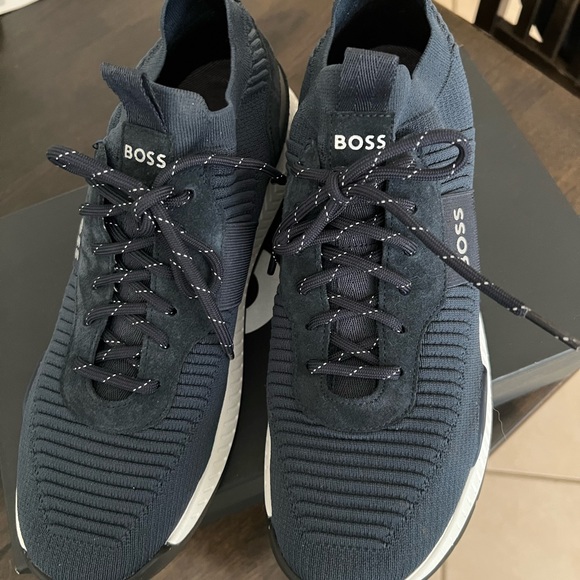 Boss titanium men’s running shoes - Picture 1 of 11